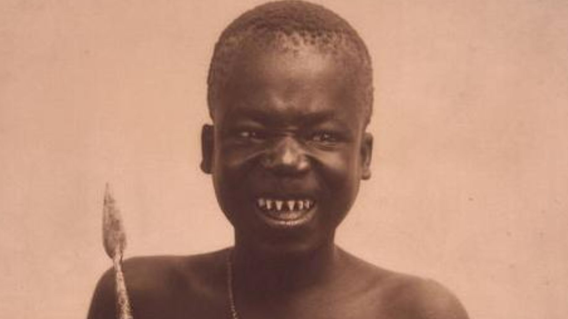 w:Ota Benga, Pygmy. Gerhard Sisters Collection. 1904. Missouri Historical Society. Part of the Louisiana Purchase Exposition in 1904. He was also a feature at the Bronx Zoo.