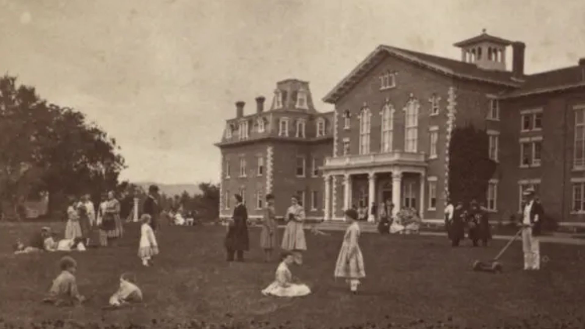 John Humphrey Noyes’s utopian Oneida community