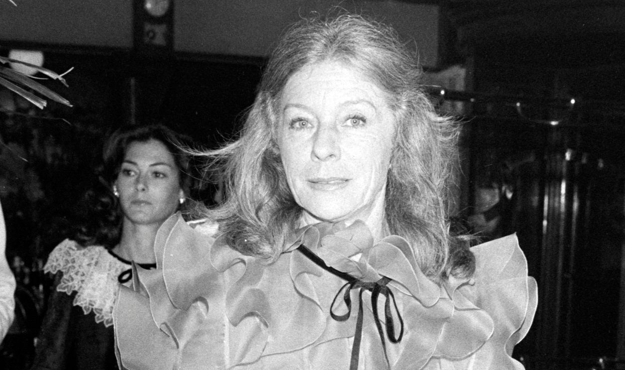 Bettina Graziani (foreground) attends a party at Bofinger, a restaurant in Paris, France, on June 5, 1980.