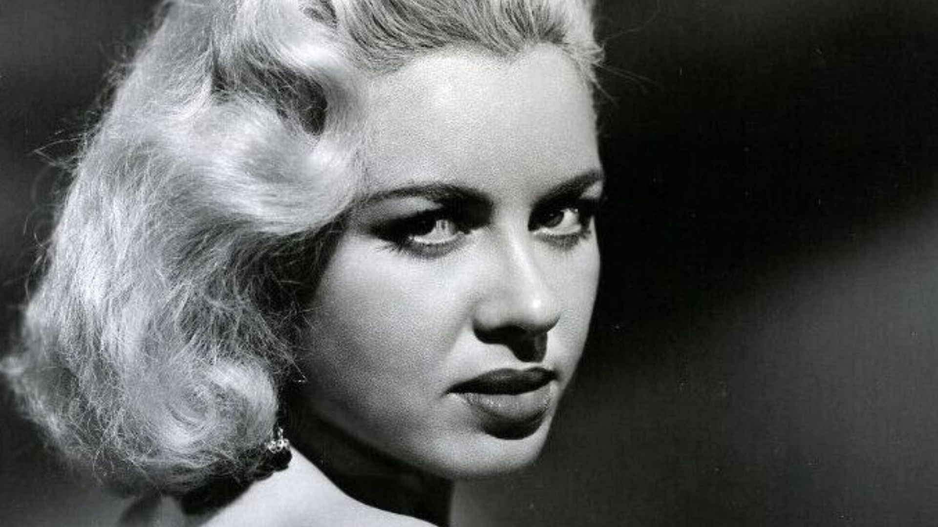 Jeanne Carmen in Portland Exposé publicity photo