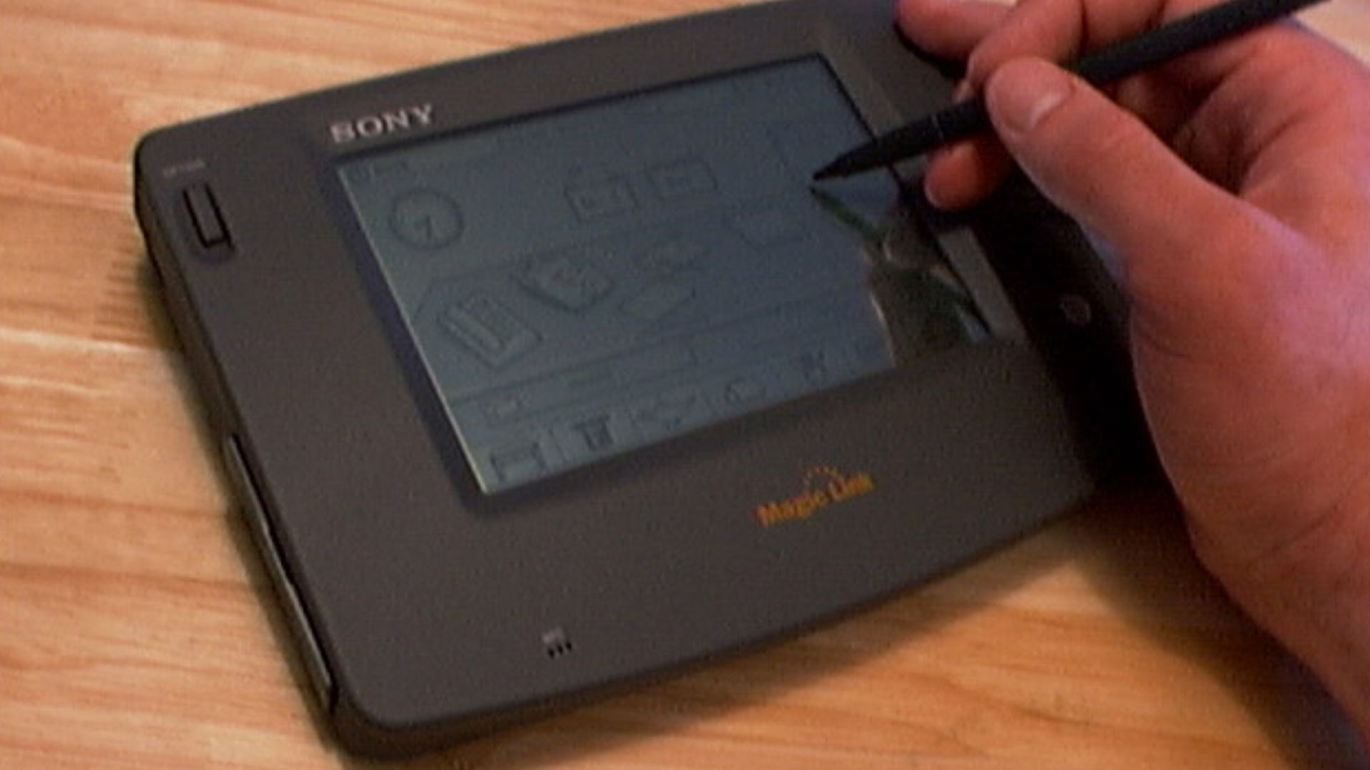 This PDA uses General Magic's