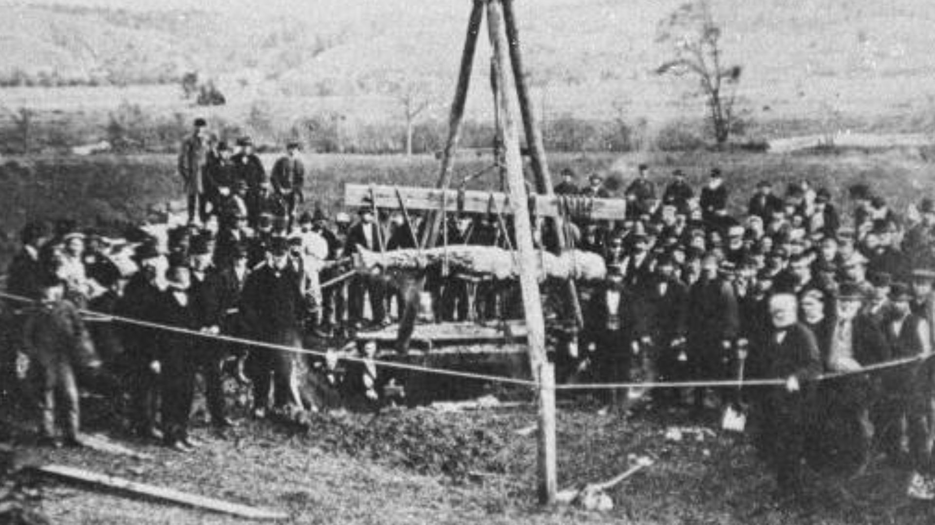 File:Cardiff giant exhumed 1869.jpg