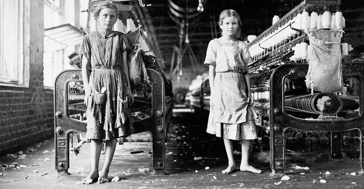 Black and white image of two child laborers