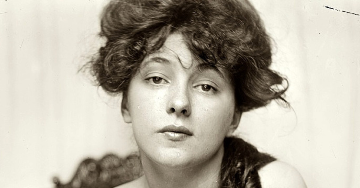 "Miss N" Photoportrait of Evelyn Nesbit, 1903