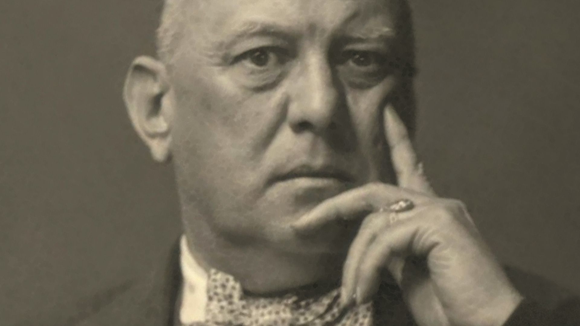 Aleister Crowley, thinker