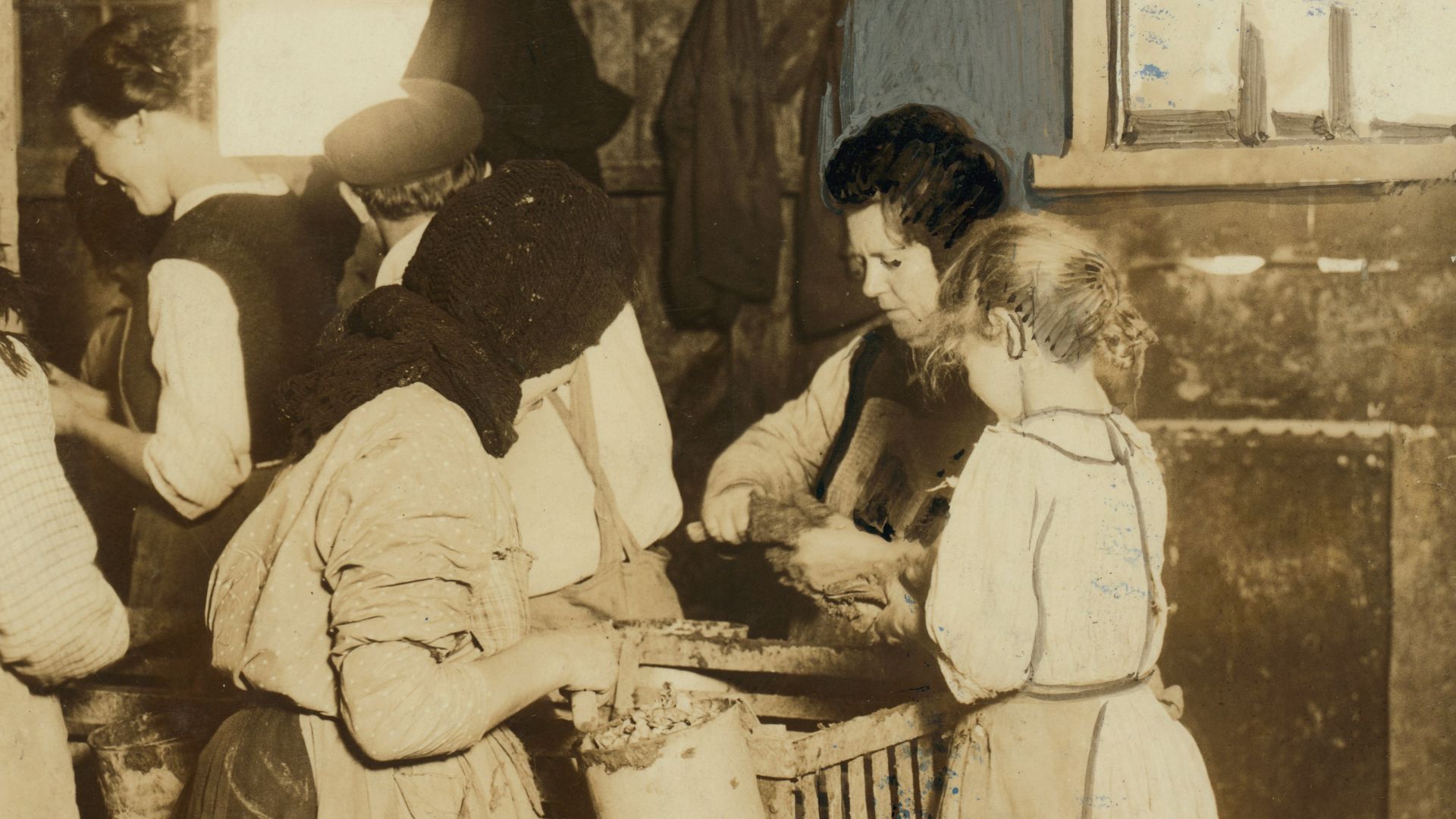Title: 7-year old Rosie. Regular shucker. Her second year at it. Illiterate. Works all day. Shucks only a few pots a day. Varn & Platt Canning Co.
Abstract: Photographs from the records of the National Child Labor Committee (U.S.)
Physical description: 1 