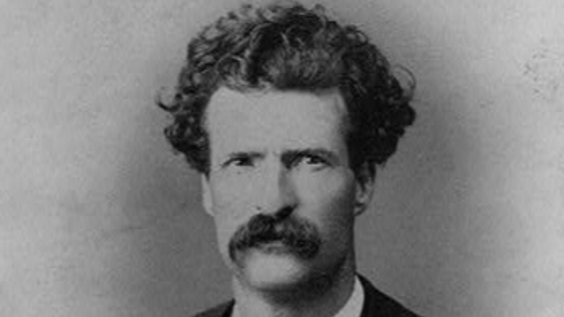 Title: Samuel Langhorne Clemens, aka Mark Twain, head-and-shoulders portrait, facing front] / Abdullah Frères Phot
Abstract/medium: 1 photographic print on carte de visite mount.