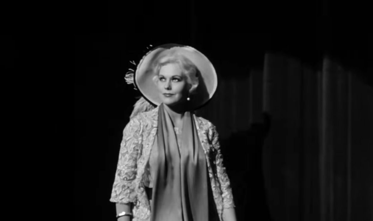 Screenshot from Jeanne Eagels (1957)