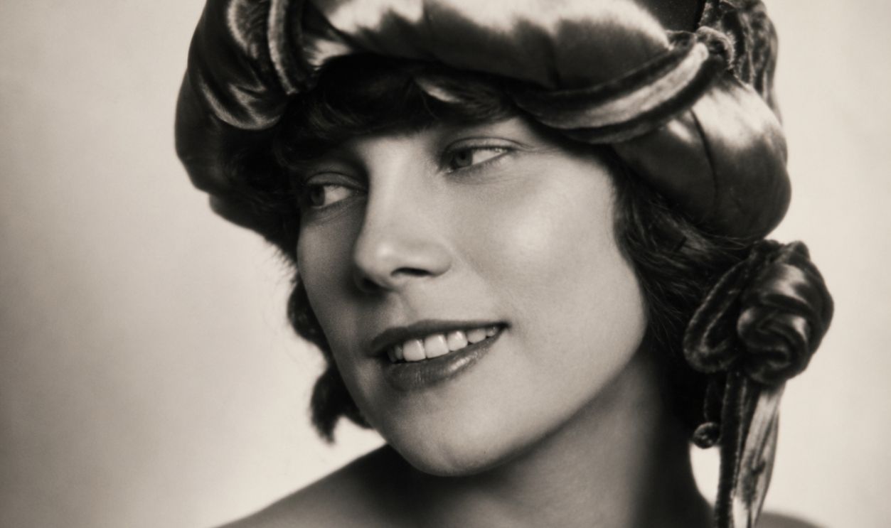 AUSTRIA - JANUARY 01: Tilly Losch, prima ballerina from the Viennese Opera (No. 1599). Photography. 1925. (Photo by Imagno/Getty Images) [Die Solotaenzerin der Wiener Staatsoper Tilly Losch (No. 1599). Wien. Photographie um 1925.]