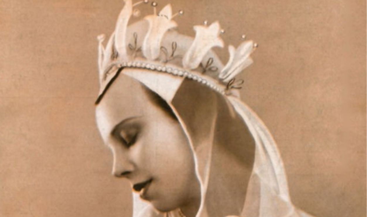Tilly Losch (the nun) in ' The Miracle ' by Karl Vollmoeller, produced by Max Reinhardt, Lyceum Theatre, London, UK, 1932. Cover of ' Theatre World '. TL: Austrian born dancer and actress, 15 November 1903-24 December 1975 Theatre World cover, June 1932