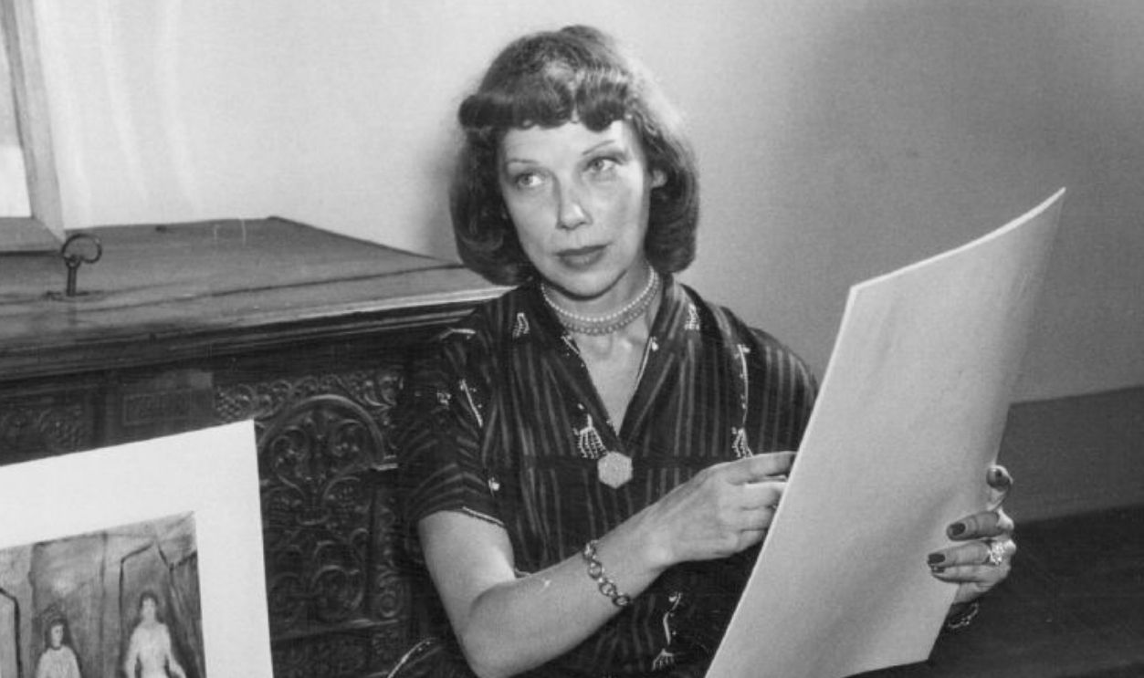 JUL 22 1952, JUL 23 1952 Tilly Losch and Part of Her Exhibit,