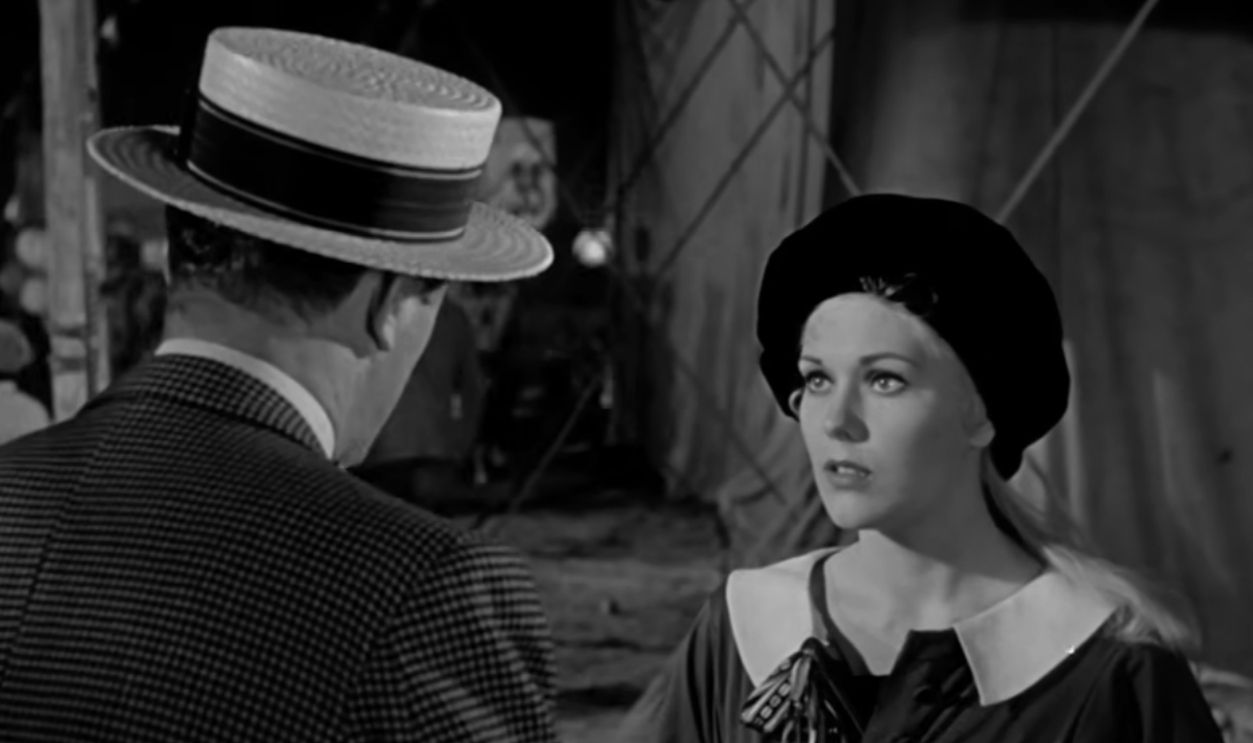 Screenshot from Jeanne Eagels (1957)