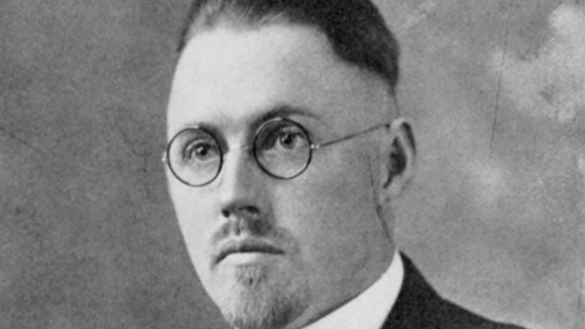 Portrait photo of Dr. John R. Brinkley (1885-1942).