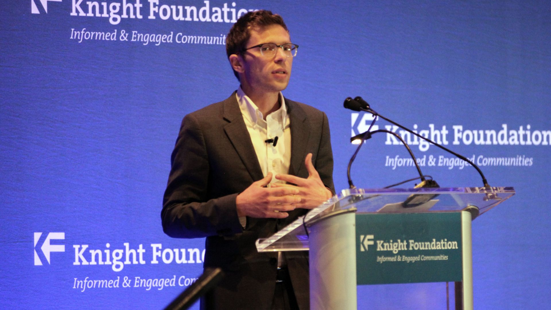 Jonah Lehrer makes a speech to the Knight Foundation after admitting that his book Imagine was based on fabricated quotes. Lehrer's speech was livestreamed over the internet and discussed on Twitter so that both Lehrer and the audience could see in real t