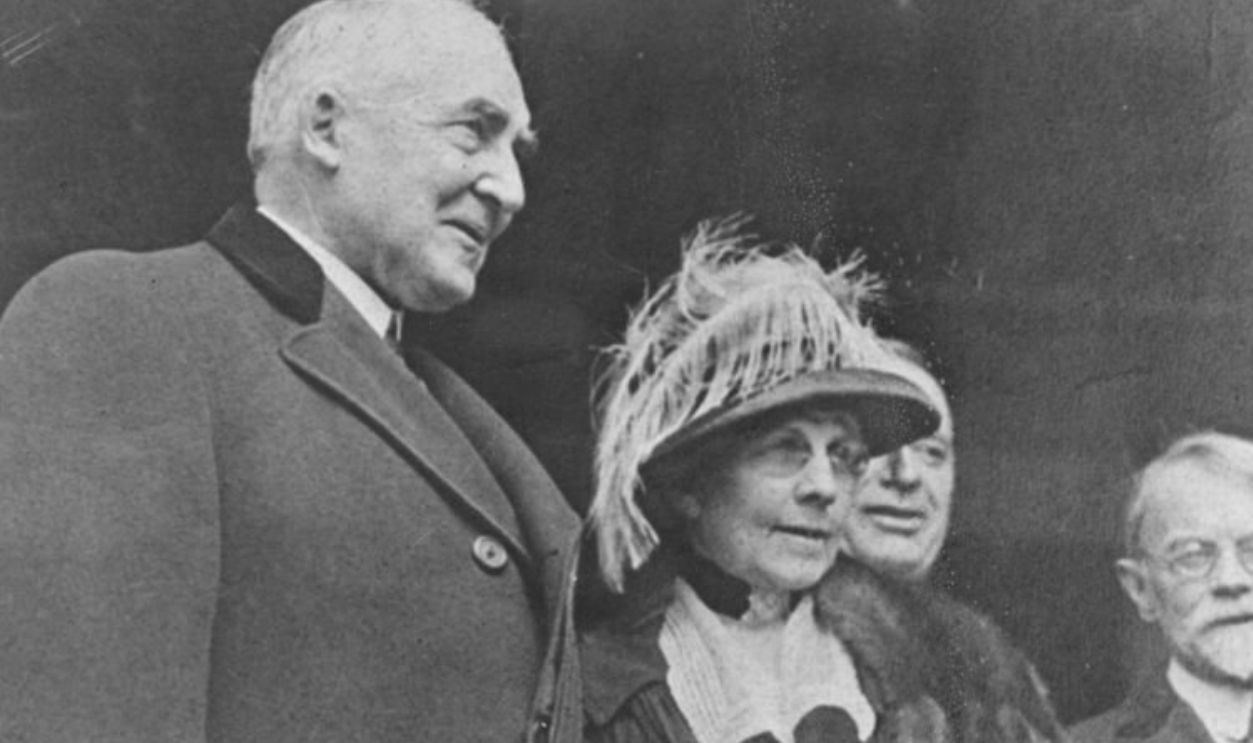 MARION, OH JANUARY, 1921: President Warren G. Harding and Mrs. Harding pose for photographers in their home town of Marion. 