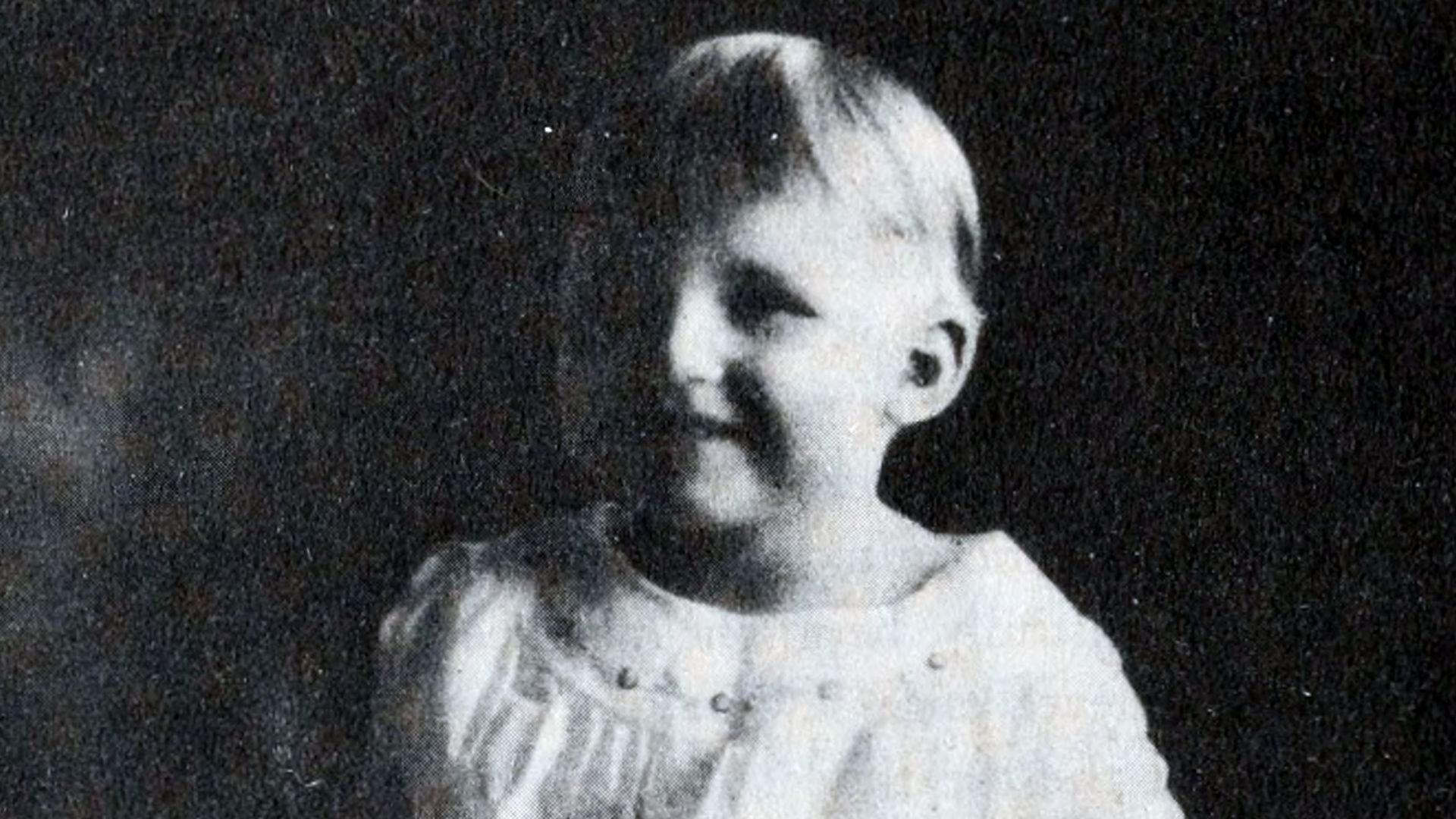 An illustration in The President's Daughter (1927), first found on page 220 of scan. Caption: