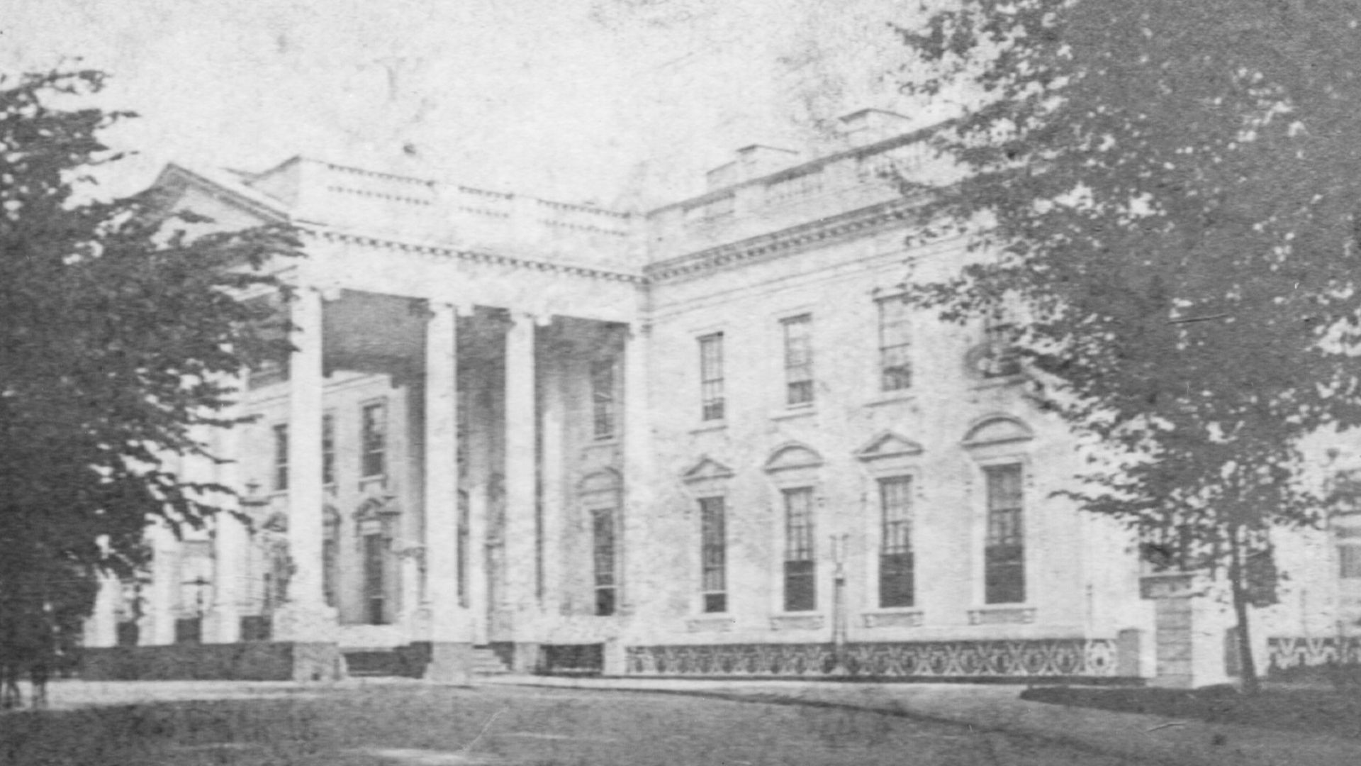 The White House in 1896, occupied at the time by U.S. President Grover Cleveland