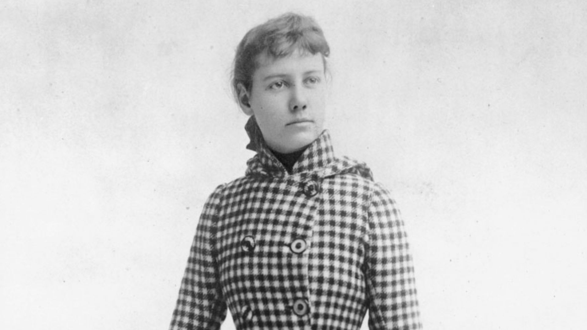 American journalist Nellie Bly, in a publicity photo for her around-the-world voyage.