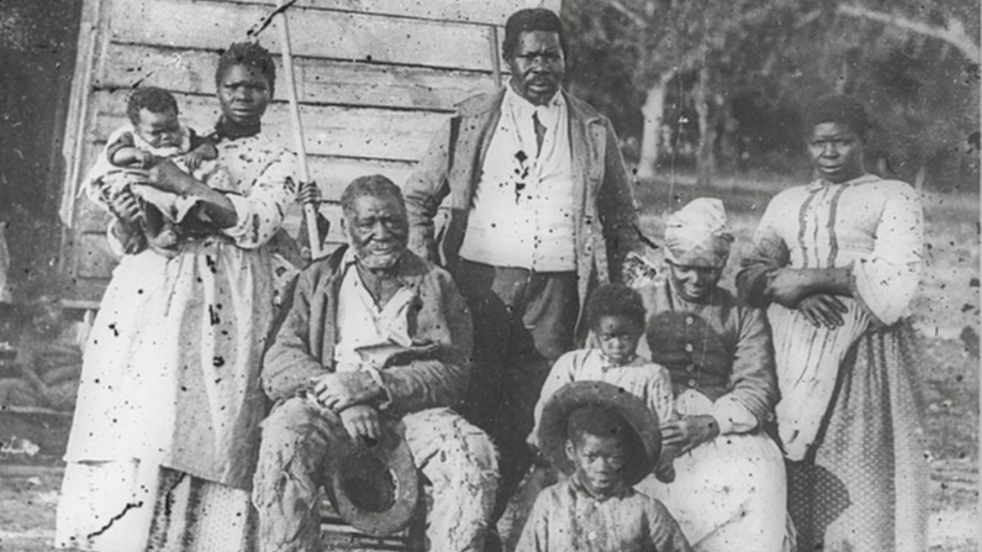 Family on Smith's Plantation, Beaufort, South Carolina, circa 1862. Image courtesy of the Library of Congress and learnnc.org. [1]
