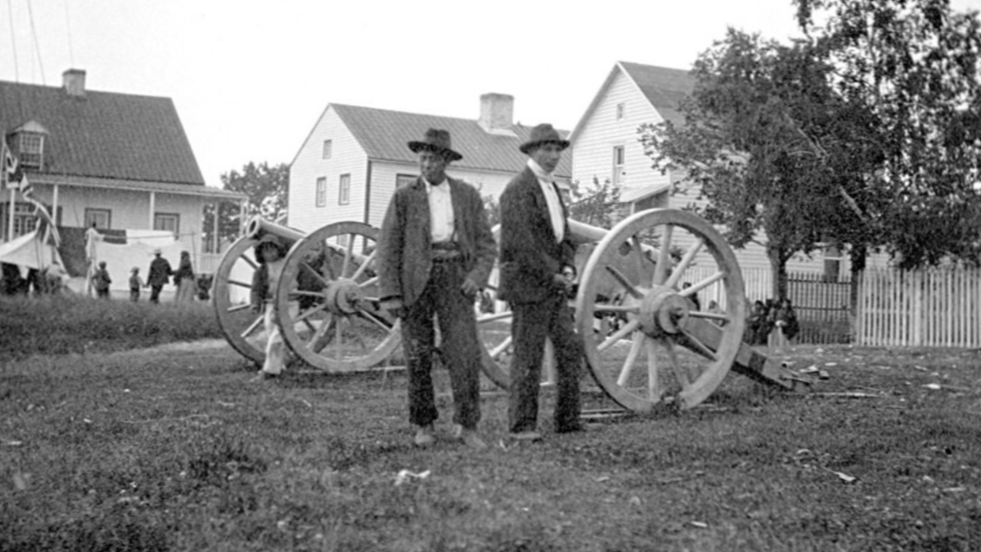 The Hudson's Bay Company post, Moose Factory.
Note the Commissioner's annuities tent in the background.