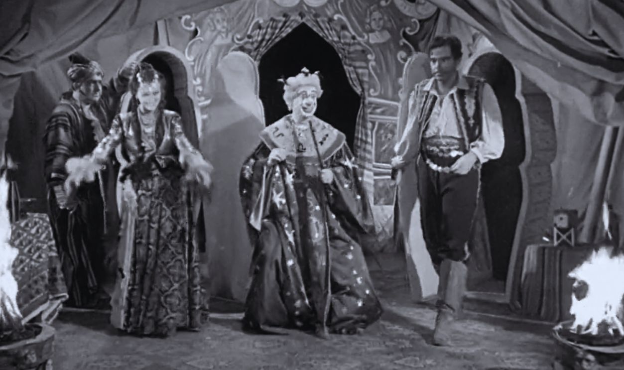 Screenshot from Black Magic (1949)
