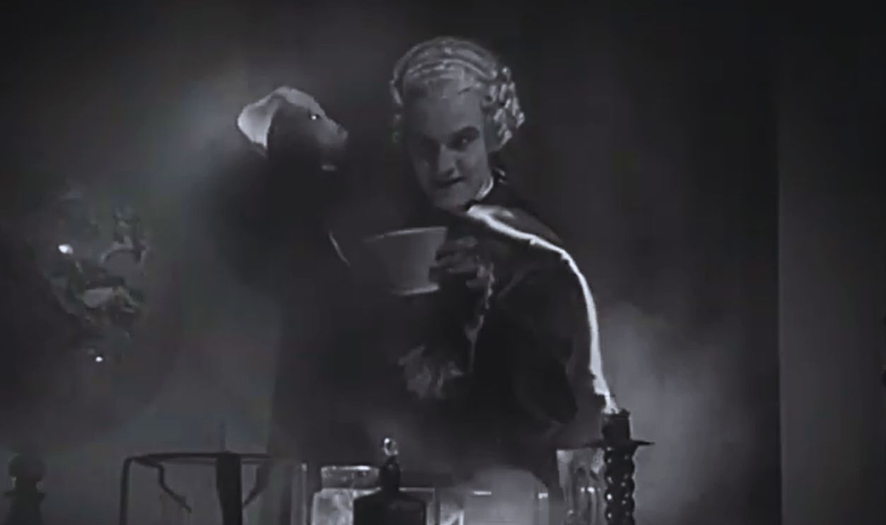 Screenshot from Cagliostro (1929)