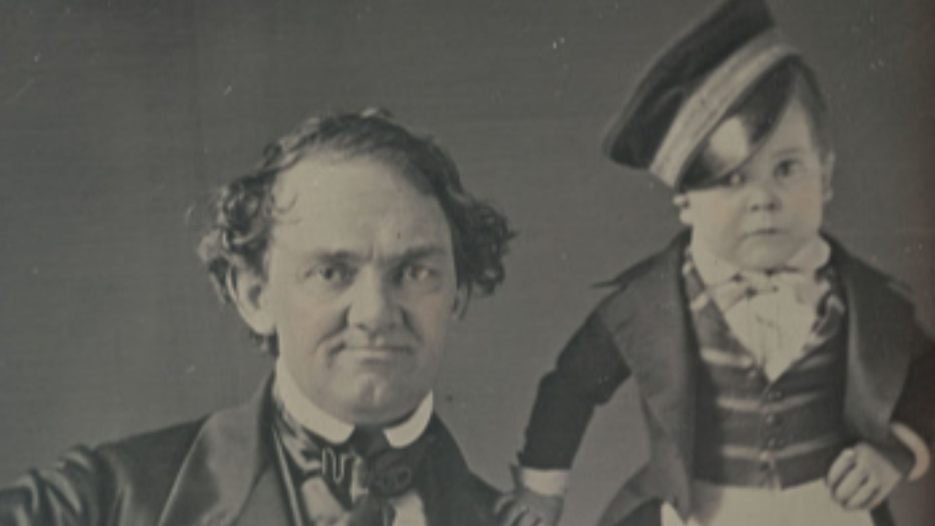 Half-plate daguerreotype of Phineas Taylor Barnum & Charles Sherwood Stratton