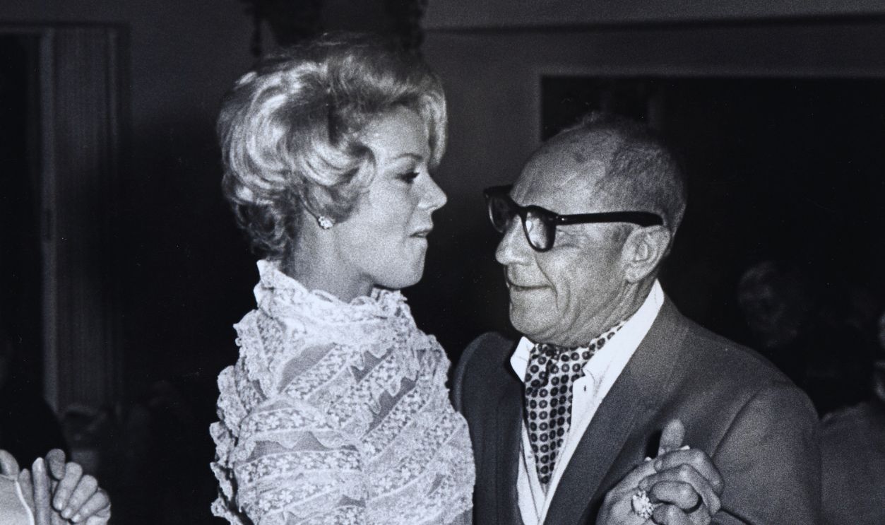 Gettyimages - 105801883, Raquet Club's Private Party - April 12, 1968 Zeppo Marx and Barbara Marx during Raquet Club's Private Party - April 12, 1968 at Raquet Club in Palm Springs, California, United States.