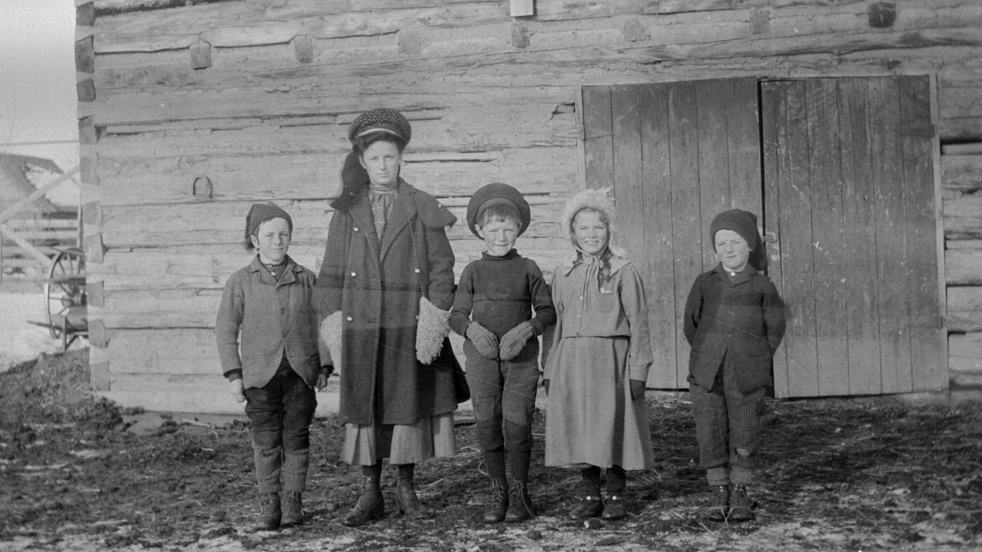 From the Robert McKay Brebner family fonds, PR2009.0499/330.