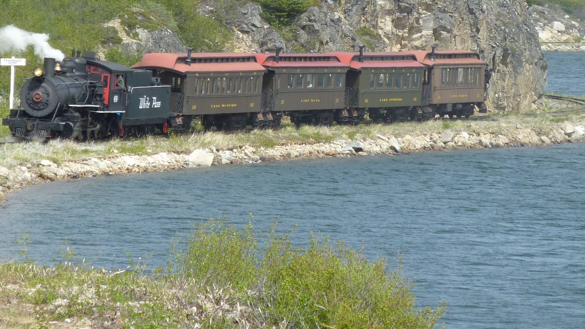 WPYR Steam train near Fraser station, BC, Canada