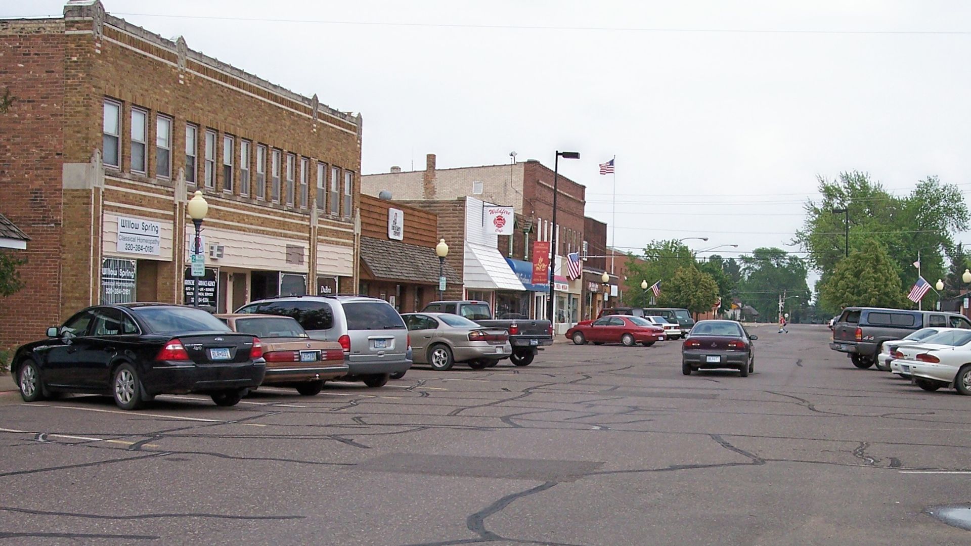 Main Street in w:Hinckley, Minnesota