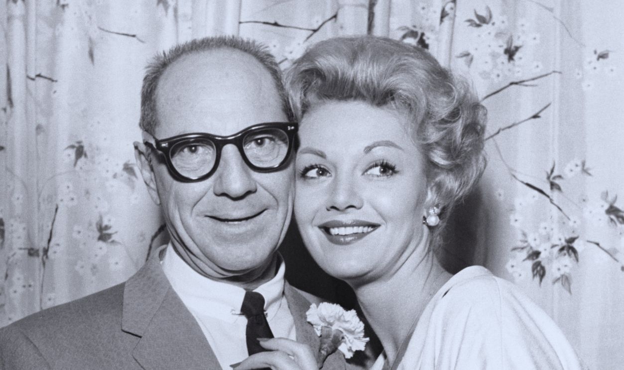 Gettyimages - 514978070, Zeppo Marx and His Wife
