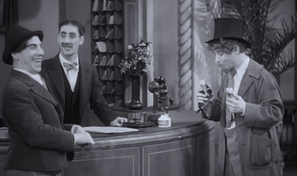 Screenshot from The Cocoanuts (1929)