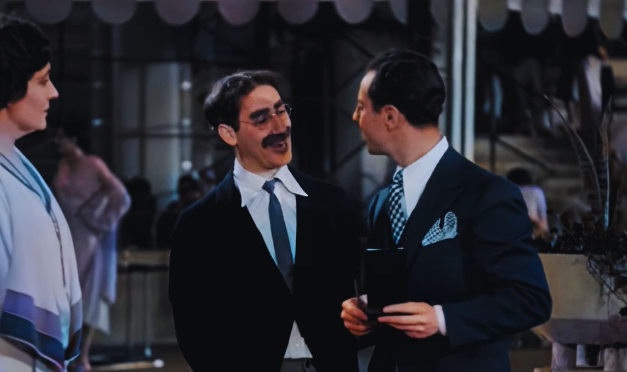 Screenshot from Animal Crackers (1930)