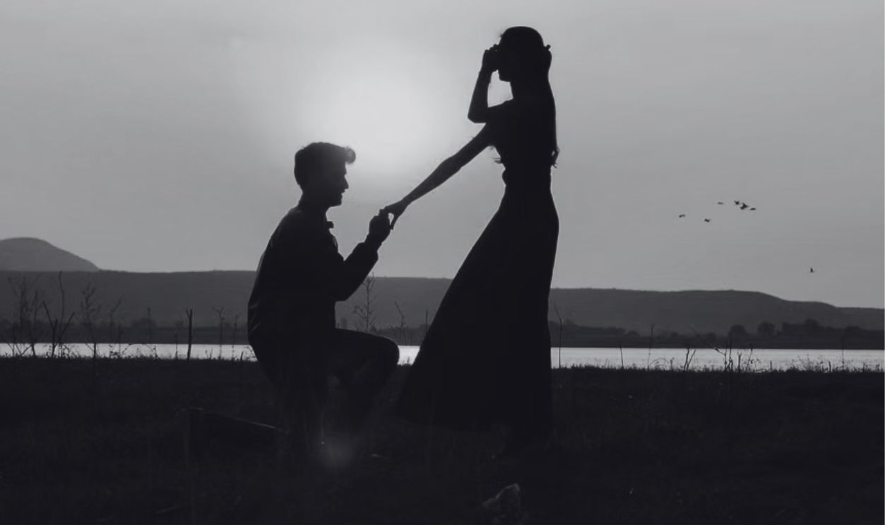 couple silhouette 