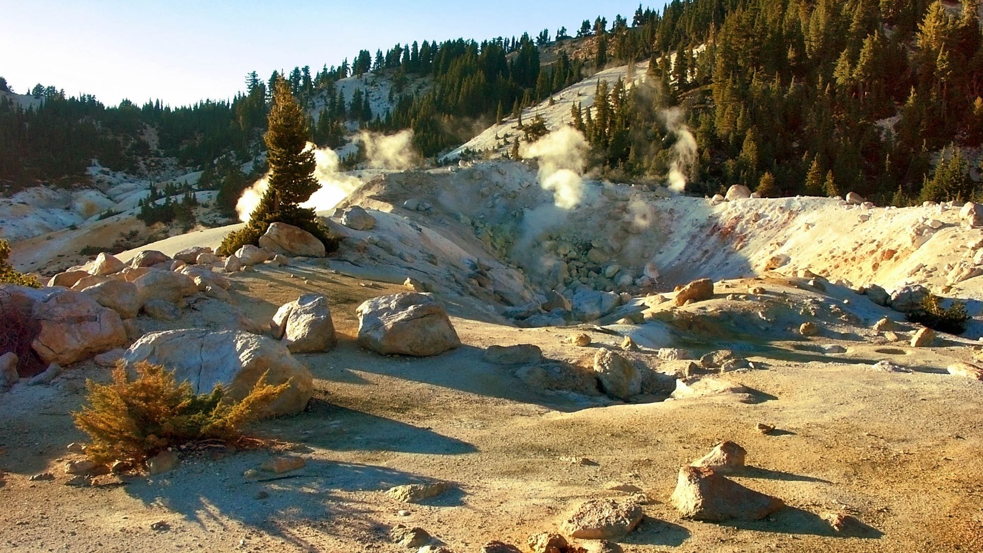 Bumpass Hell, Lassen Volcanic National Park, California
