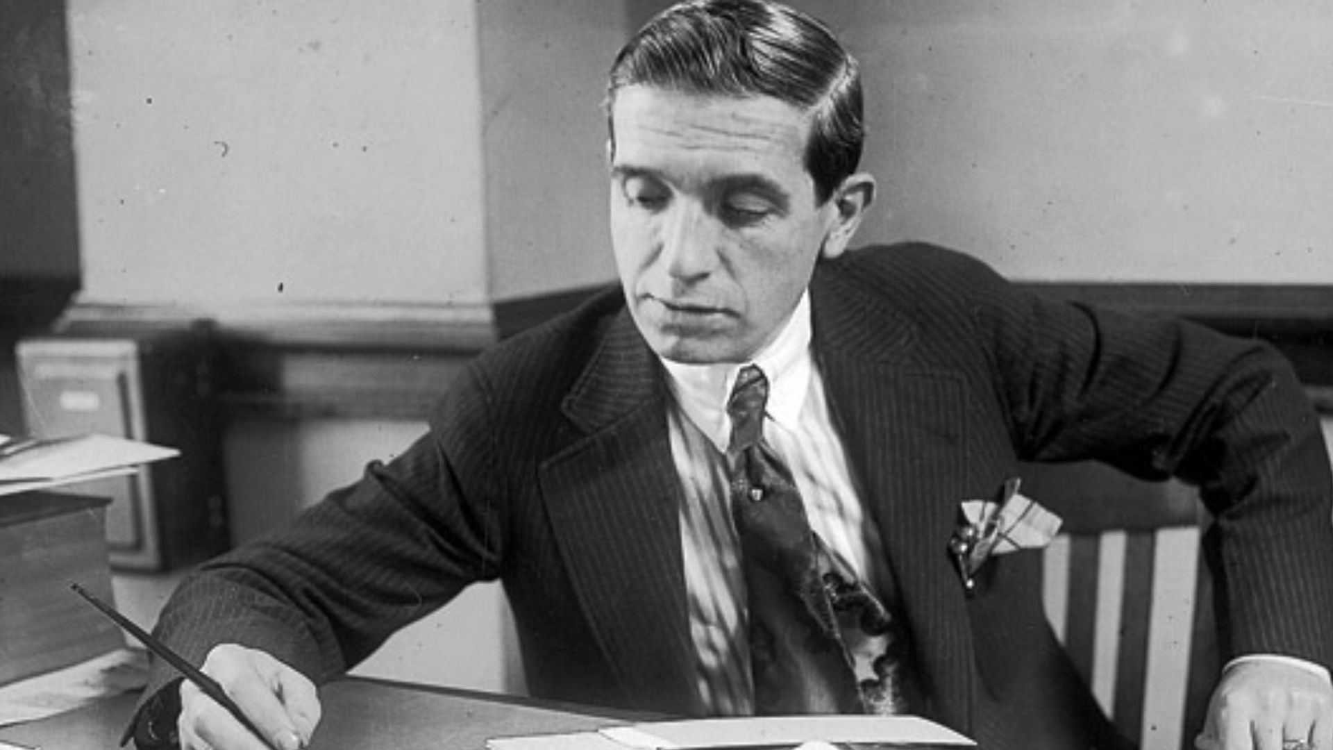 Charles Ponzi (March 3, 1882 – January 18, 1949). Charles Ponzi was a businessman born in Italy who became known as a swindler for his money scheme. His aliases include Charles Ponei, Charles P. Bianchi, Carl and Carlo.