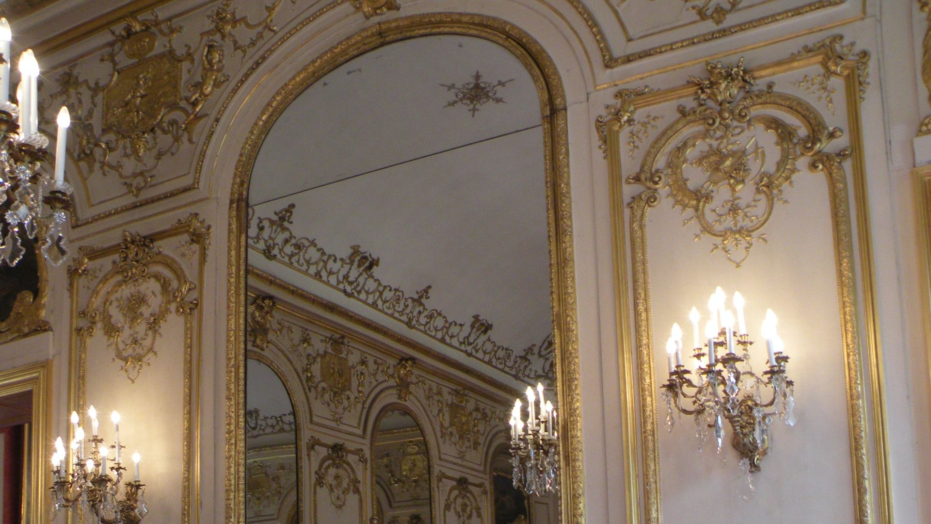 cheminée du grand salon du petit luxembourg