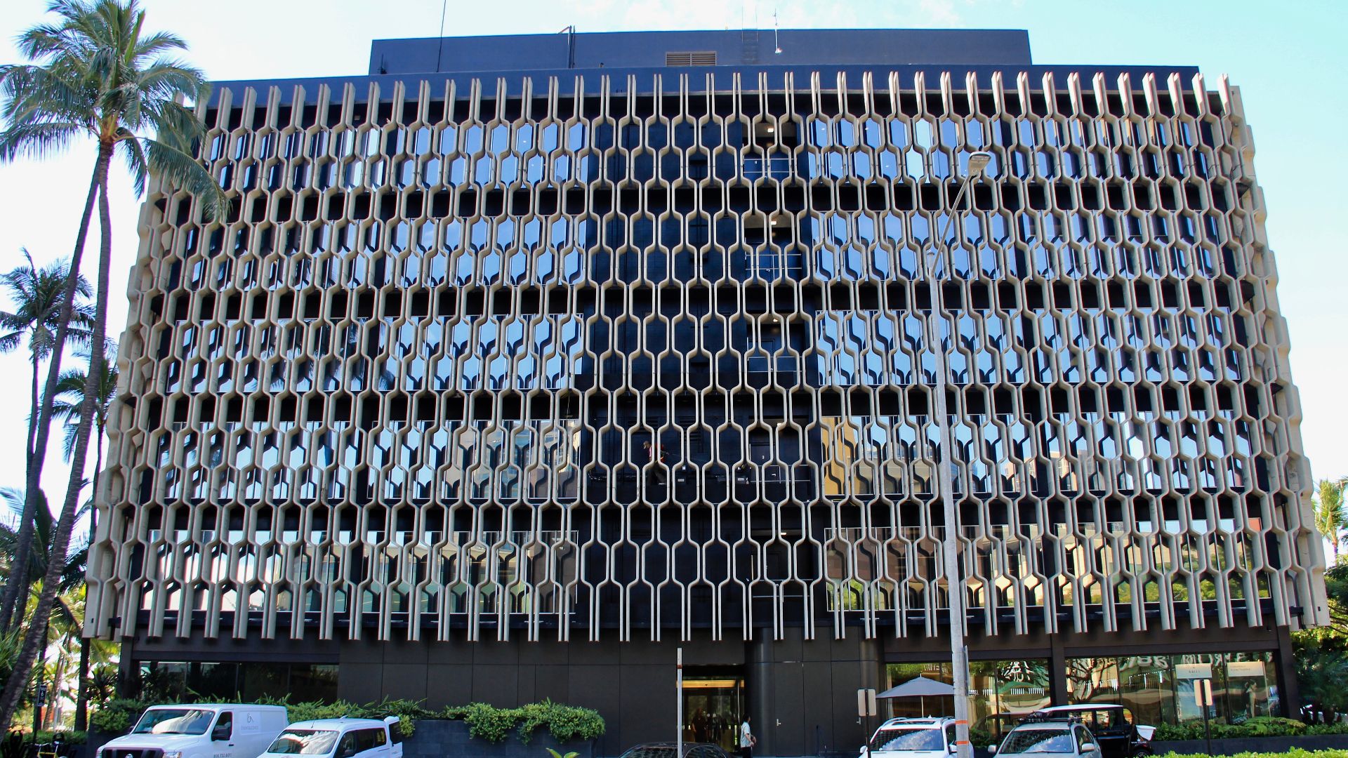 Street view of the IBM building in Honolulu in April 2018. The concrete grille was designed to resemble a punched card