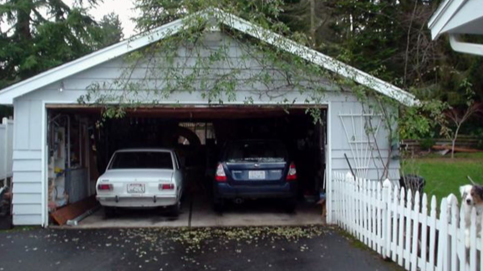 Typical America 'Two-car Garage' (detached type)