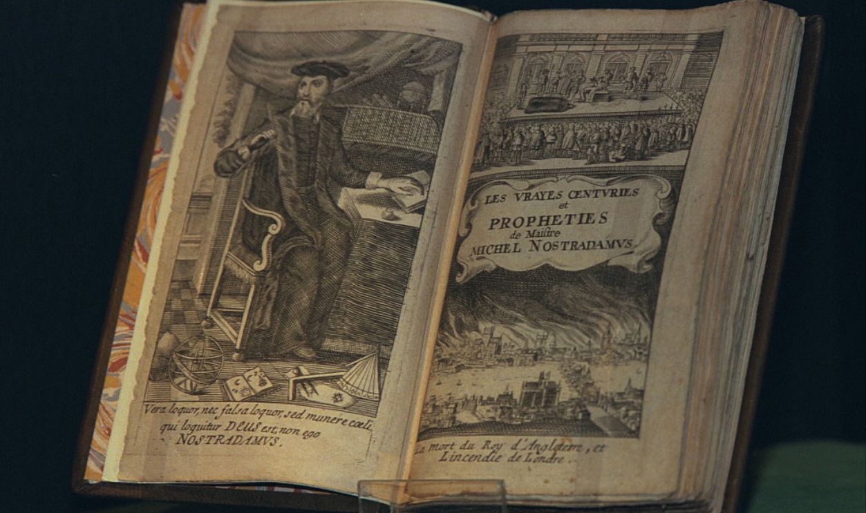 Exposition sur les écrits de Nostradamus à la bibliotheque municipale de Lyon. 