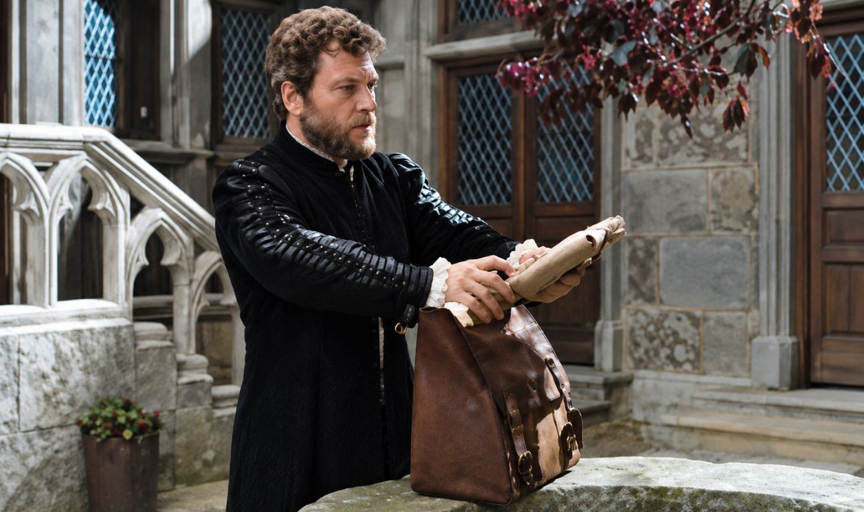Screenshot from Nostradamus, Orion Classics (1994)         