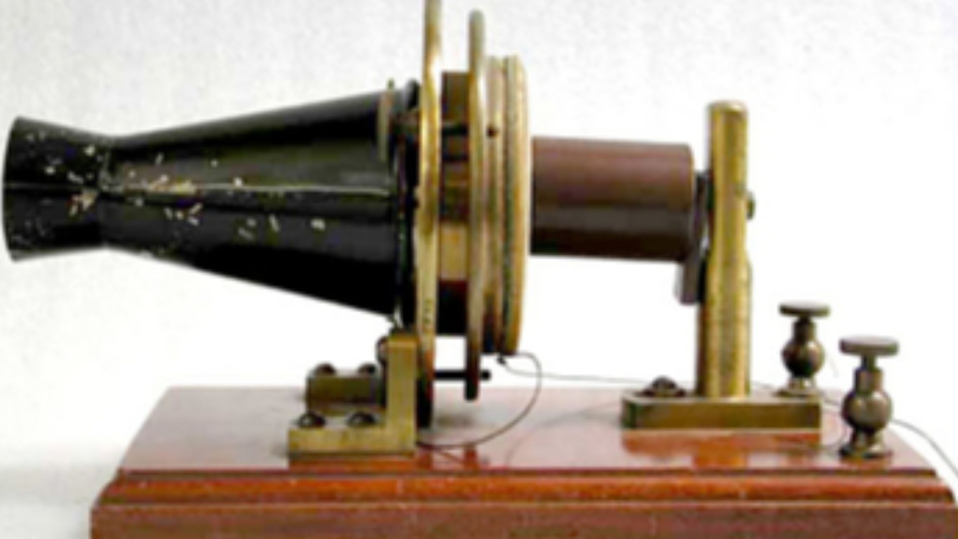Telephone, experimental.  Patented by Alexander Graham Bell in 1876, patent no. 174,465.  EM*252599.