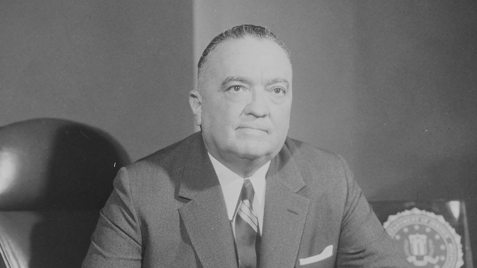 File:Portrait of FBI Director J. Edgar Hoover. (no original caption) - NARA - 518187.jpg