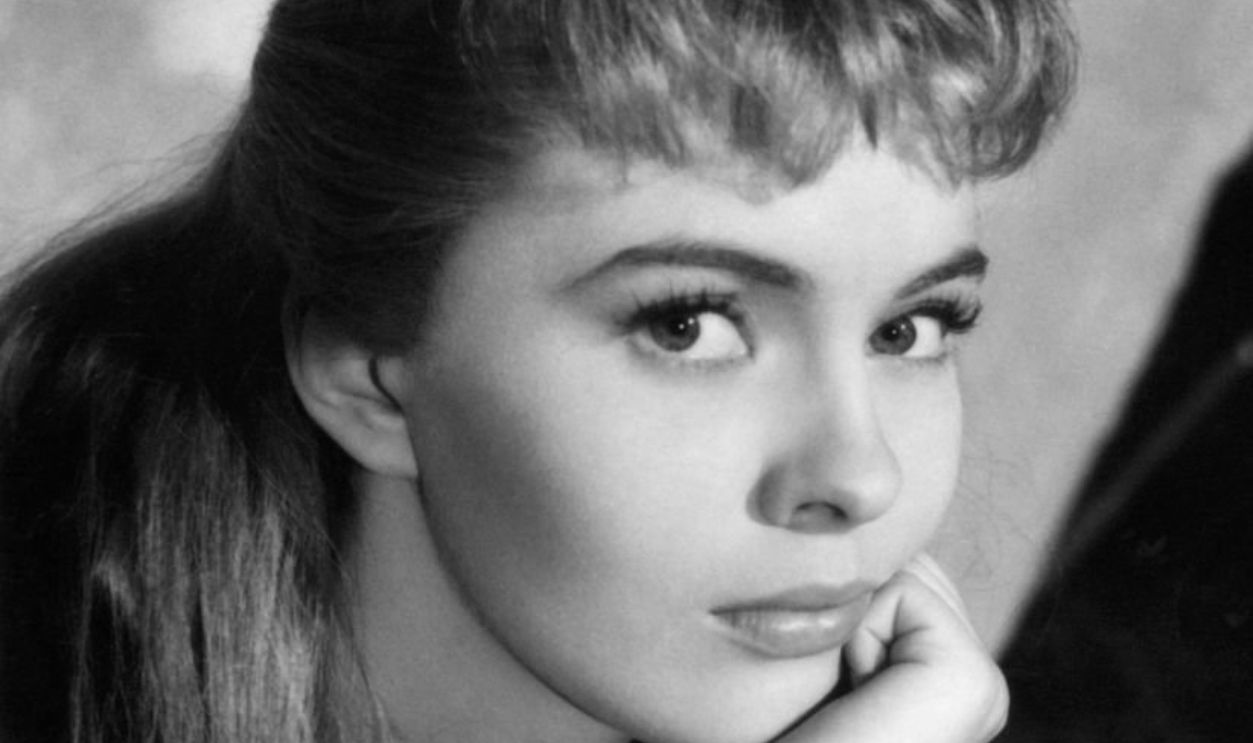 Jean Seberg Studio Portrait 1957, publicity portrait for her upcoming role in Saint Joan.