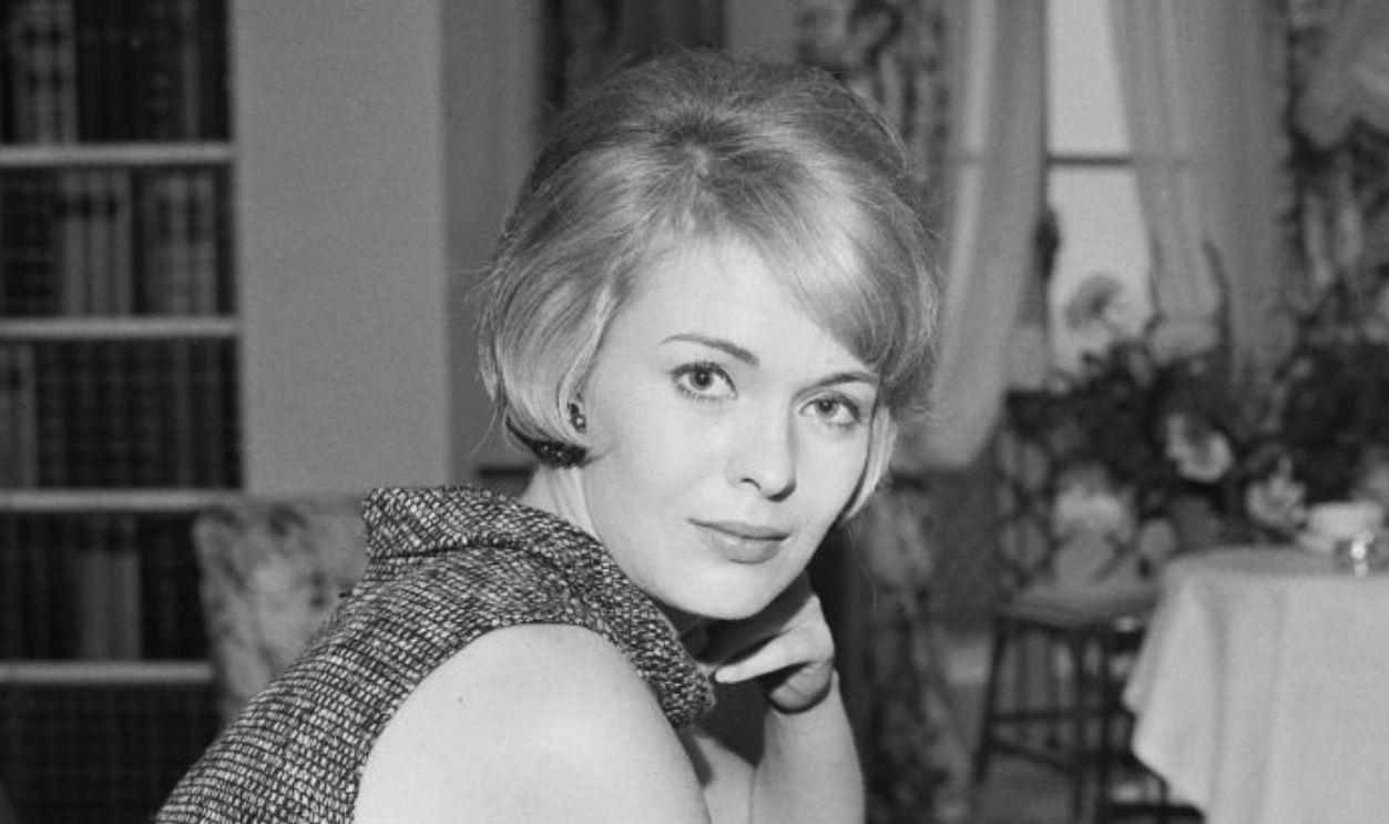American actress Jean Seberg (1938 - 1979) in London, UK, 23rd September 1963. She is in the UK for the premiere of her latest film 'In the French Style'.
