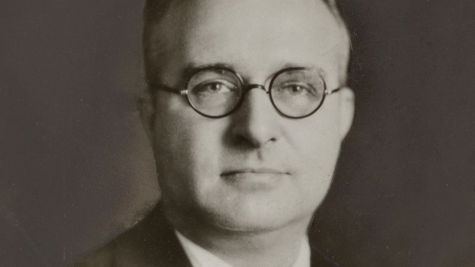 Portrait of Thomas Midgley, Jr. (1889-1944). Image from the Science History Institute, published