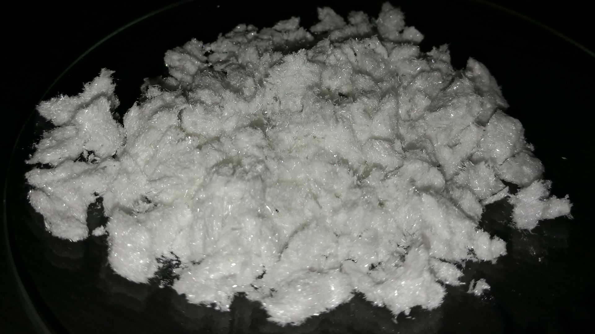 Pure recrystallised DDT on a watch glass