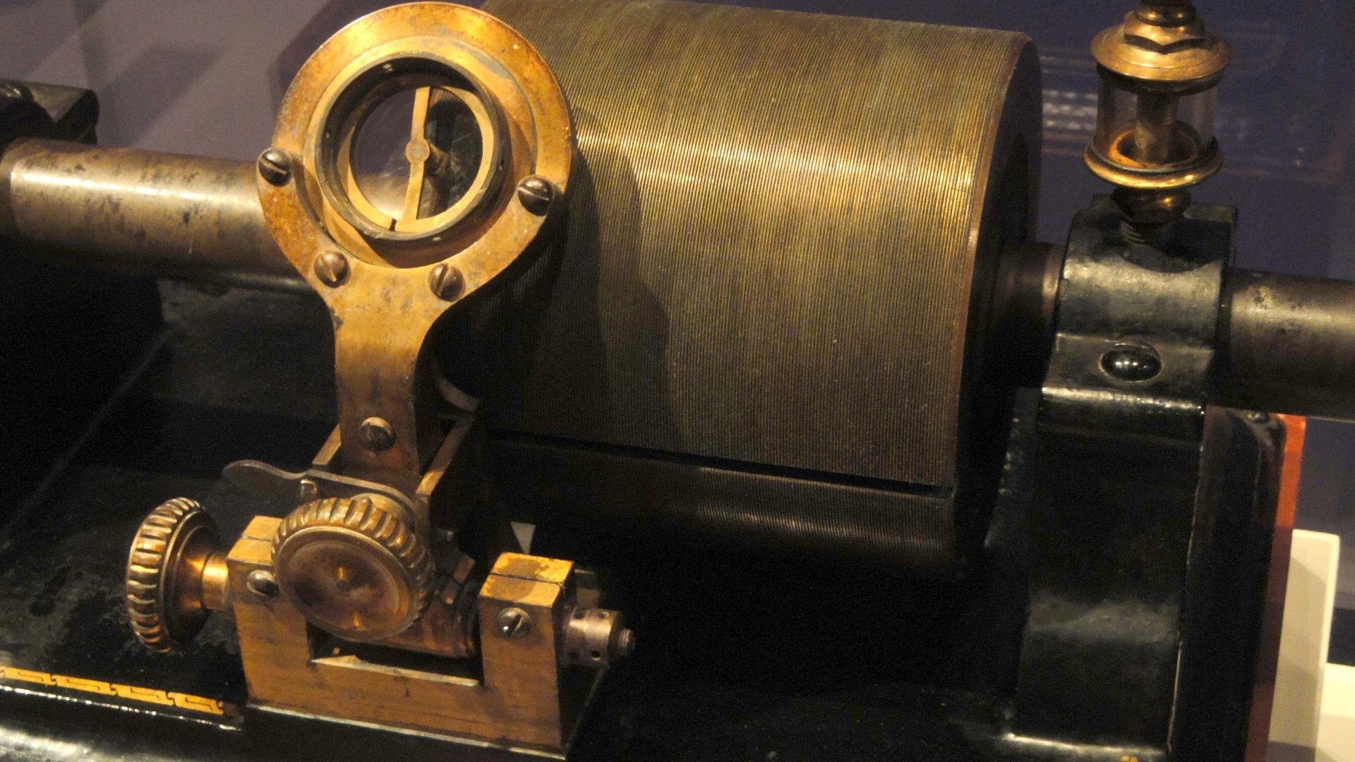Exhibit in the National Museum of American History, Washington, DC, USA. This item is in the public domain because it is property of the national museum. Photography was permitted in the museum without restriction.