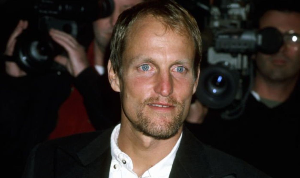 Woody Harrelson at the World Premiere of 'Palmetto', Mann's Village Theater, Westwood.